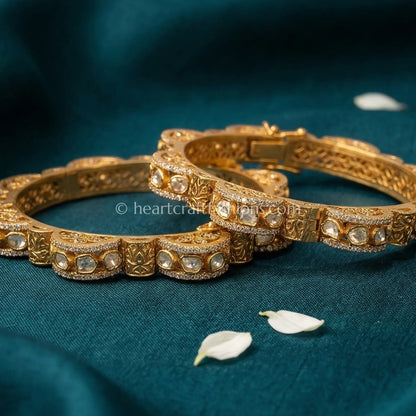 Vintage Royal Moissanite Slim Bangles